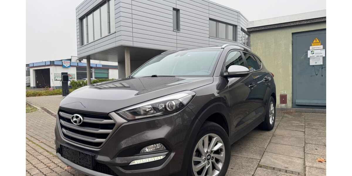 Hyundai TUCSON 119.000 km 14.490 € Pinneberg 25421