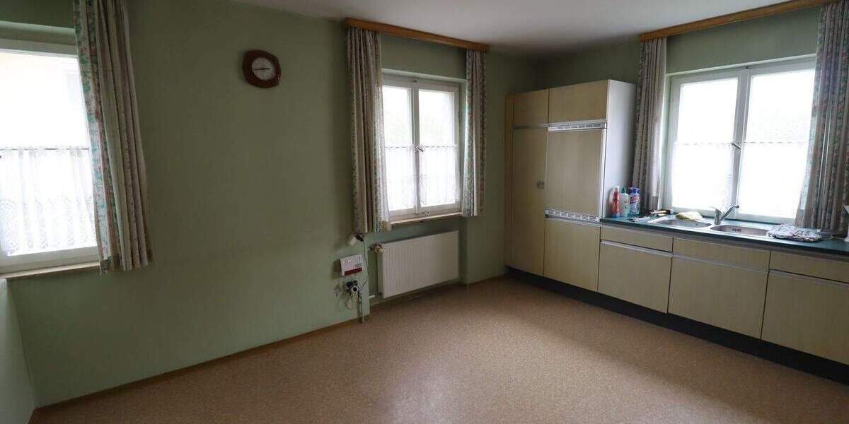 Mehrfamilienhaus, Wohnhaus Bechhofen Königshofen - 339.000&euro; | Angebot:25773357