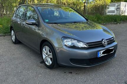 VW Golf 133.000 km 6.400 &euro; Stuttgart 70499