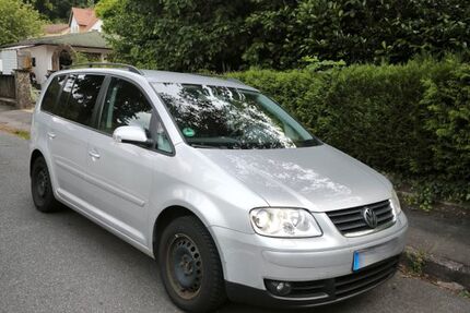 VW Touran 267.800 km 1.950 &euro; Bad Ems 56130