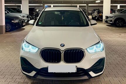 BMW X1 54.549 km 24.300 &euro; Köln 50829