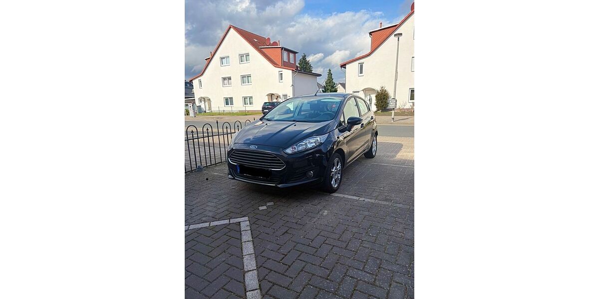 Ford Fiesta 67.000 km 5.200 &euro; Hannover 30419