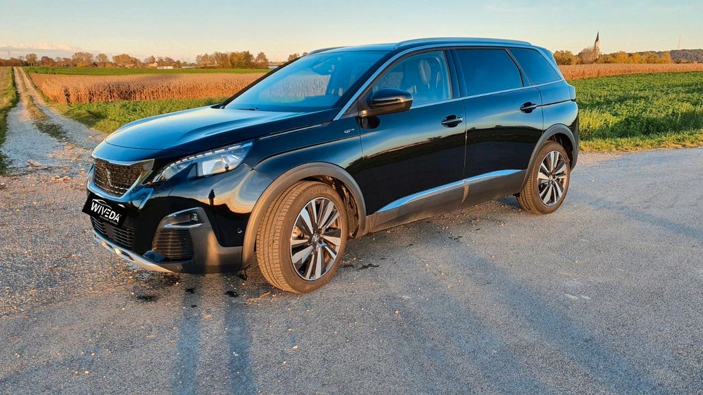 Peugeot 5008 106.000 km 20.890 &euro; München-Lochhausen 81249