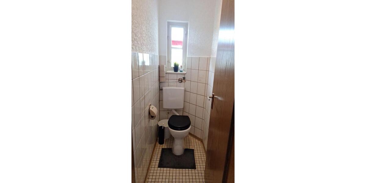 Wohnen auf Zeit Stuttgart Stuttgart-Ost - 1 Zimmer, 100 m&sup2;, 540&euro; | Angebot:26671212
