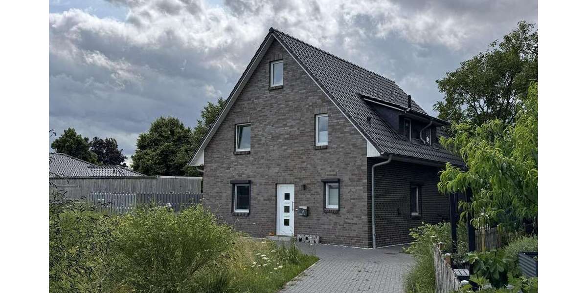 Einfamilienhaus Groß Wesenberg Groß Wesenberg - 6 Zimmer, 149 m&sup2;, 640.000&euro; | Angebot:27069182