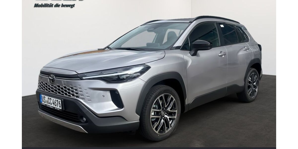 Toyota Corolla Cross 1.500 km 40.420 € Villingen-Schwenningen 78048