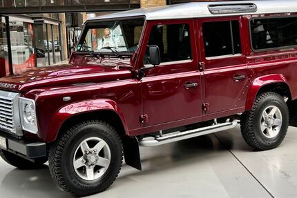 Land Rover Defender 41.878 km 67.800 &euro; Berlin 10553