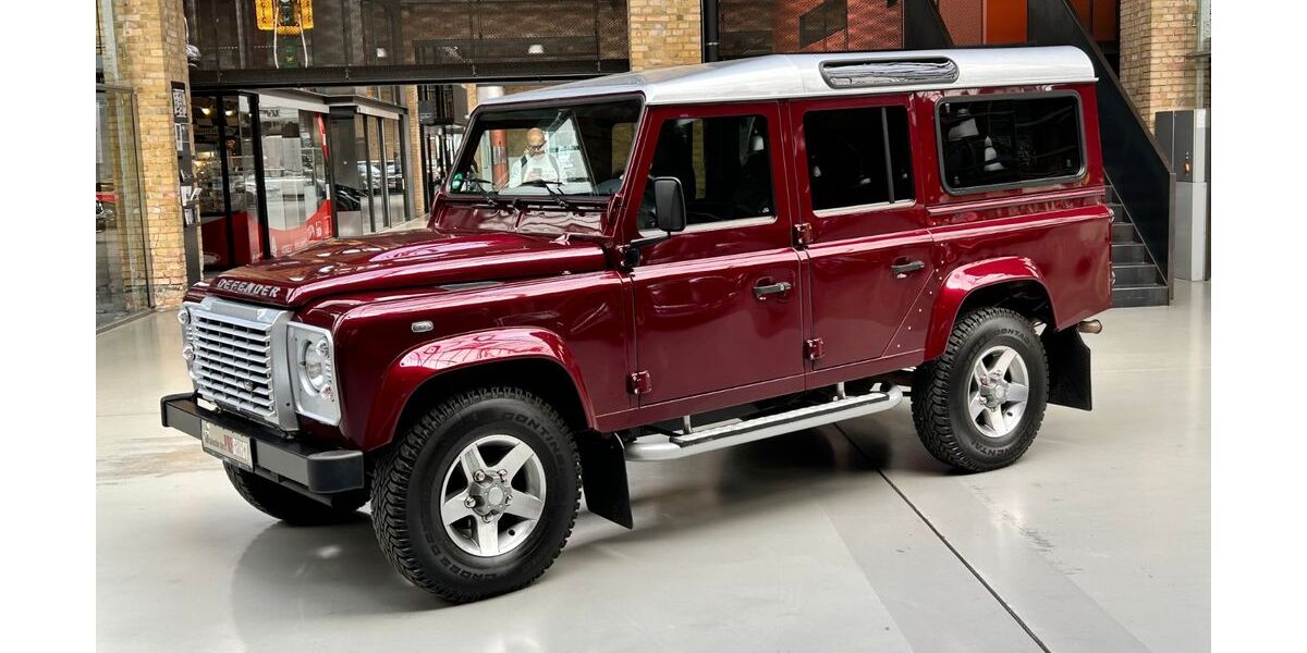 Land Rover Defender 41.878 km 67.800 &euro; Berlin 10553