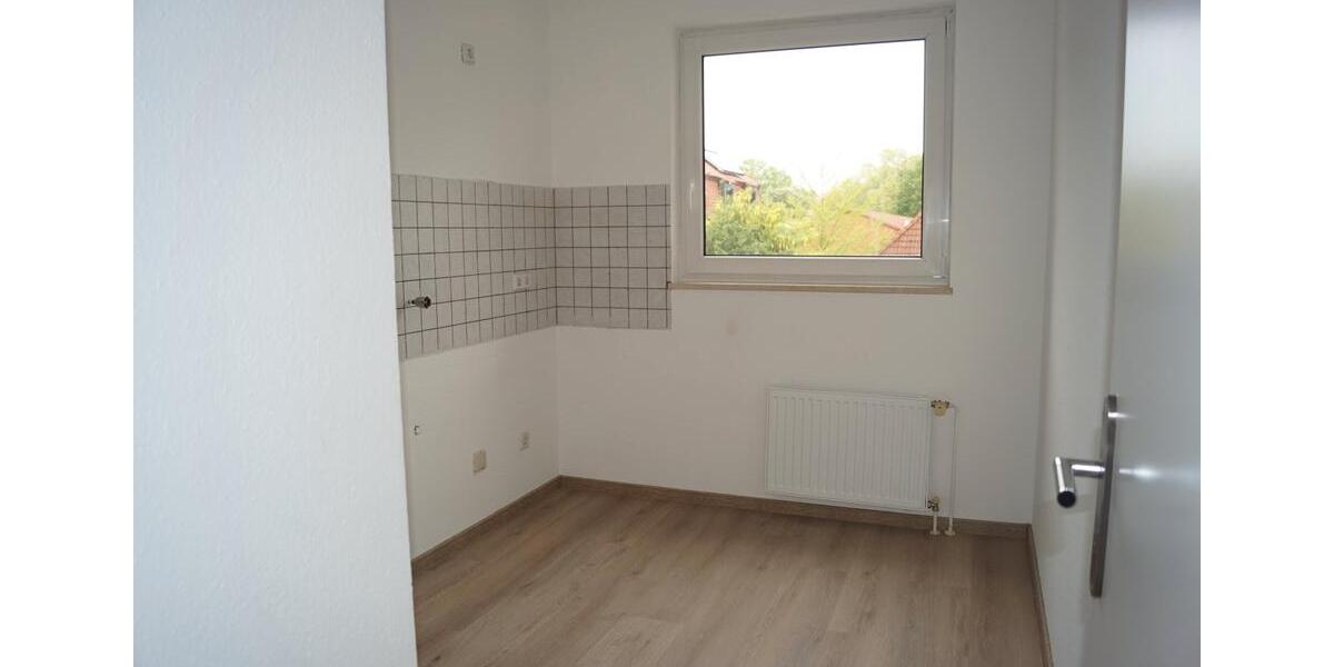 Etagenwohnung Aschersleben - 3 Zimmer, 74 m&sup2;, 659&euro; | Angebot:26614483