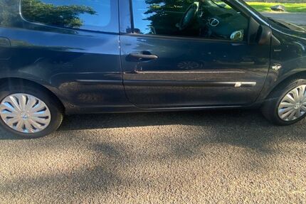 Renault Clio 140.000 km 2.900 &euro; Lahr 77934