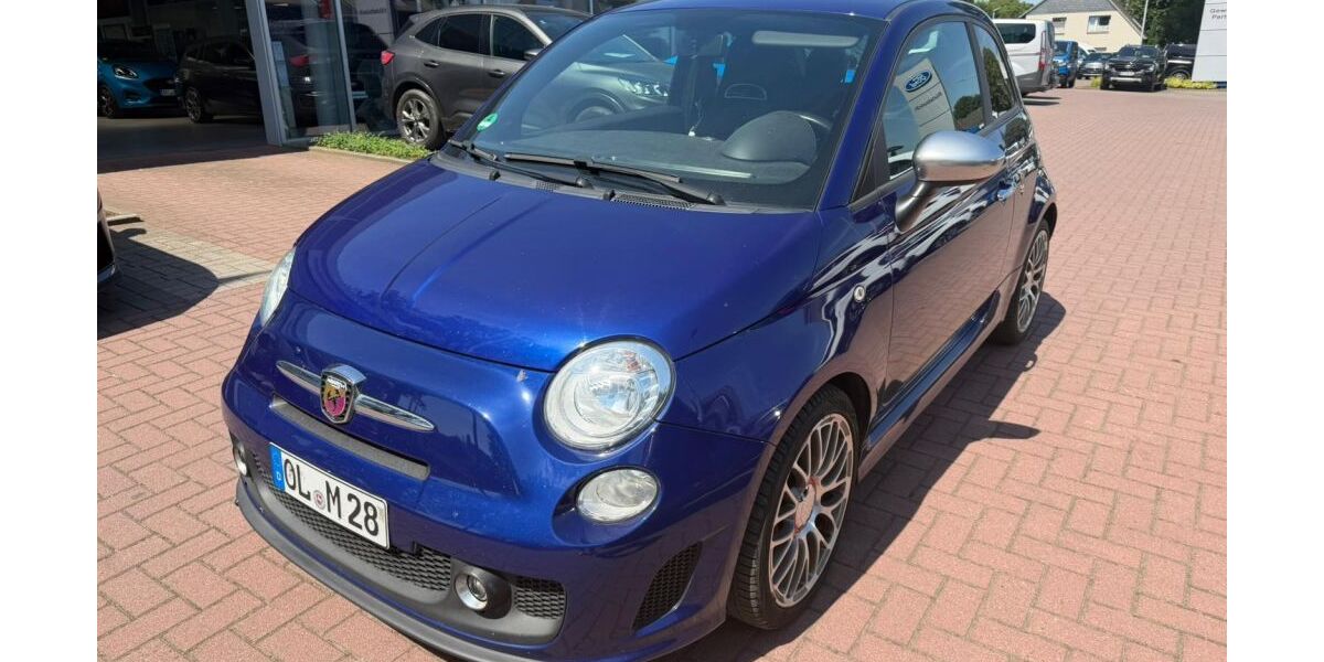 Fiat 500 96.890 km 9.990 &euro; Hude 27798