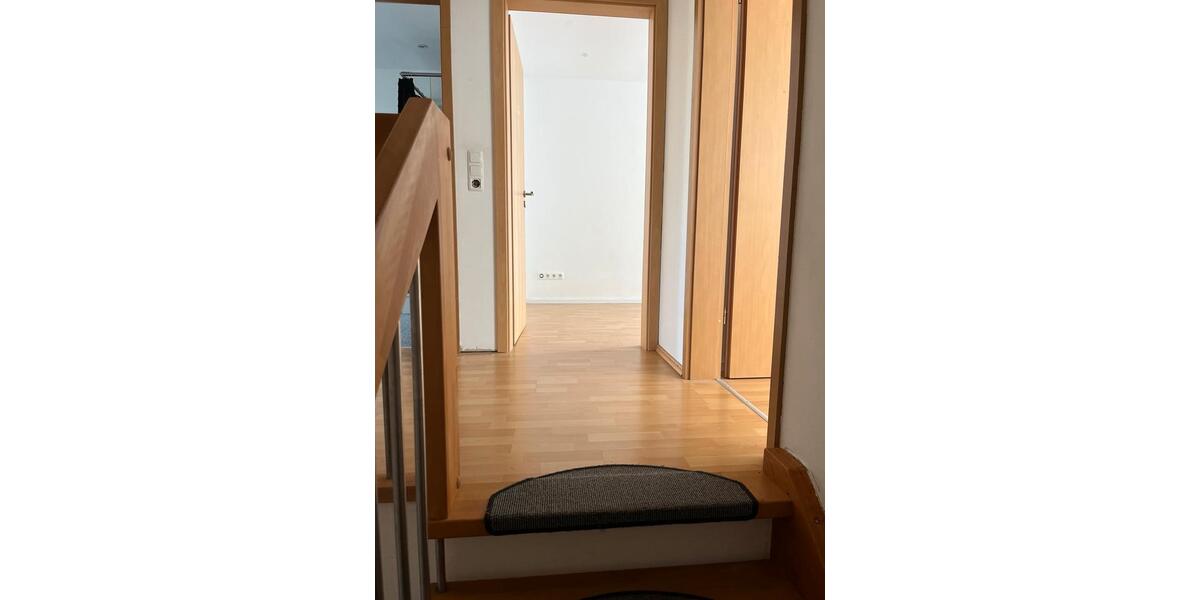 Etagenwohnung Neuhütten - 4 Zimmer, 90 m&sup2;, 650&euro; | Angebot:26180800