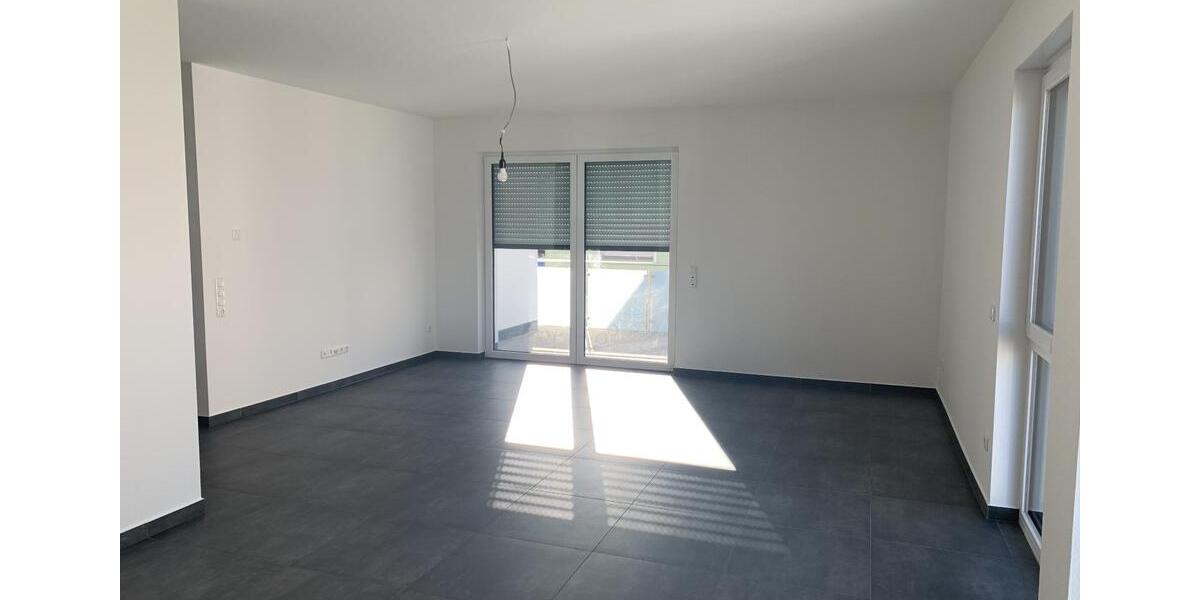 Etagenwohnung Bad Camberg - 2 Zimmer, 74 m&sup2;, 900&euro; | Angebot:25360893