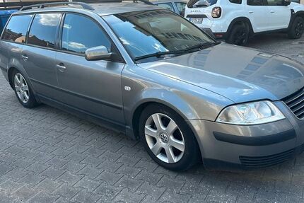 VW Passat 167.000 km 3.950 &euro; Fürth 90763