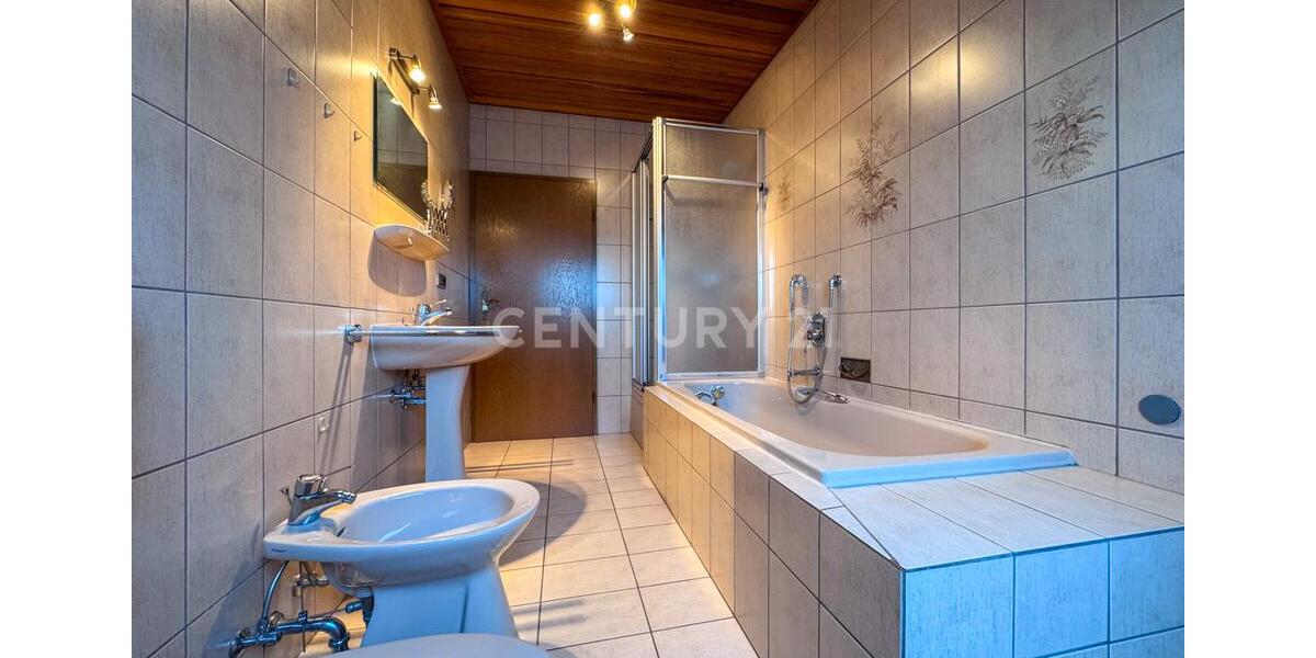 Etagenwohnung Bad Staffelstein - 4 Zimmer, 120 m&sup2;, 790&euro; | Angebot:25432019