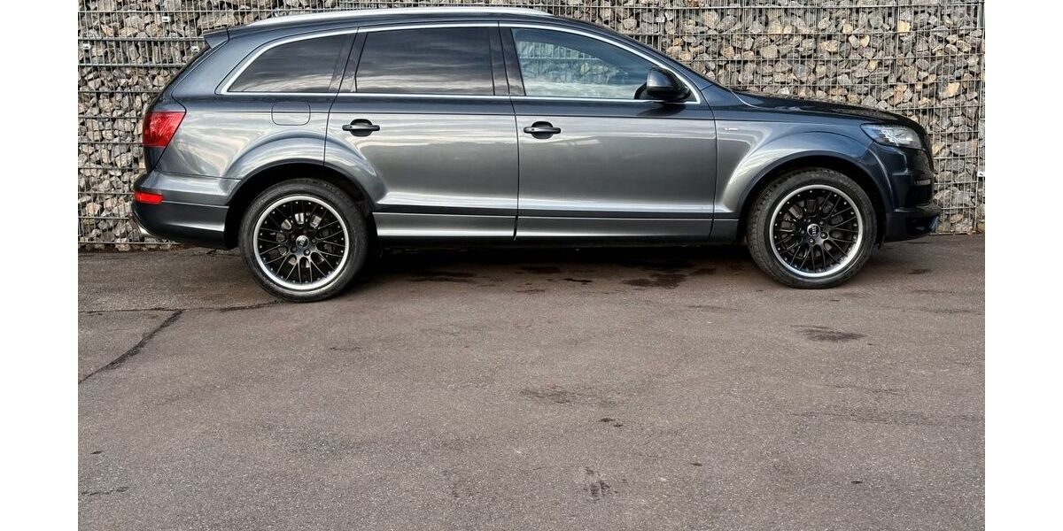 Audi Q7 355.010 km 11.750 &euro; Sindelfingen 71065