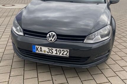 VW Golf 184.000 km 5.000 &euro; Bruchsal 76646