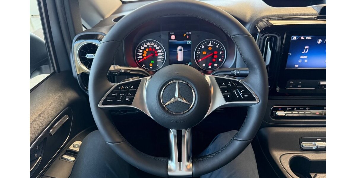 Mercedes-Benz Vito Mixto 119 Extralang+AHK+4x4+Standheizung SELE 6.000 km 71.995 &euro; Westendorf 86707