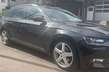 Skoda Superb 219.000 km 11.500 &euro; Rudersberg 73635