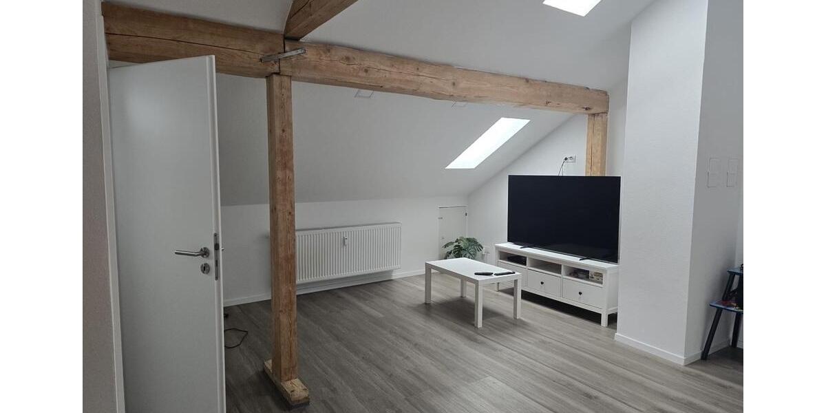Dachgeschoßwohnung Limburg an der Lahn - 2 Zimmer, 85 m&sup2;, 790&euro; | Angebot:26406721