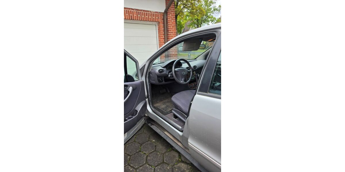 Mercedes-Benz A 170 136.800 km 1.390 &euro; Nienhagen 29336