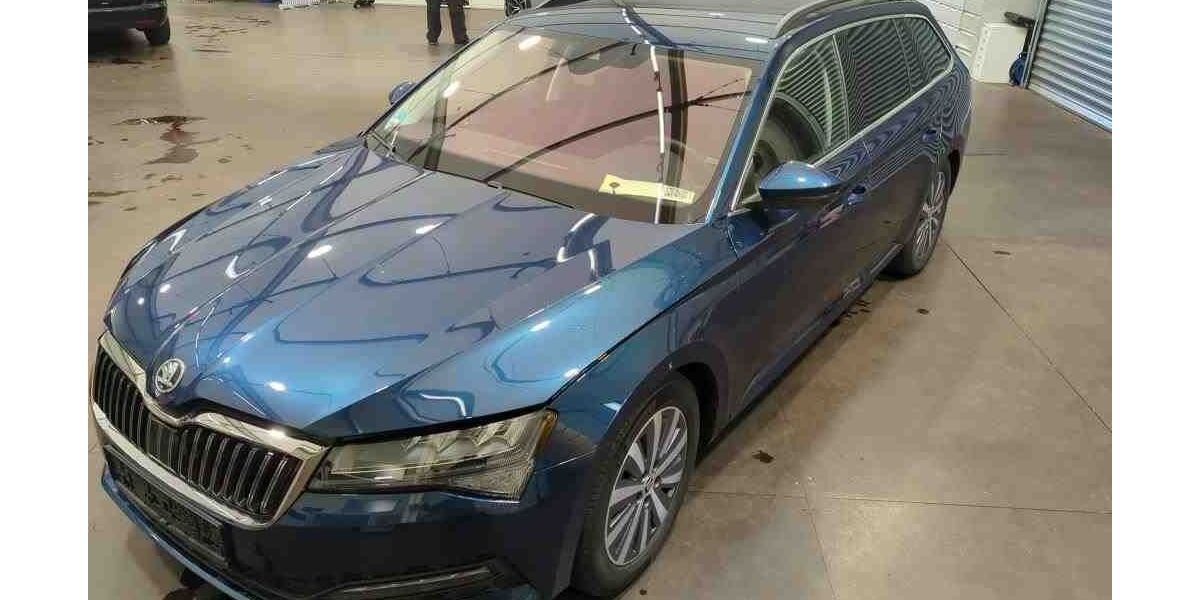 Skoda Superb 29.687 km 32.390 &euro; Sangerhausen 06526