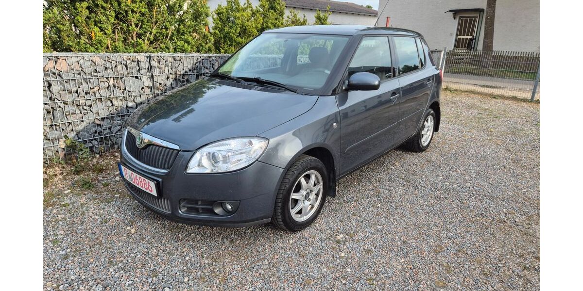 Skoda Fabia 151.817 km 2.780 &euro; Lappersdorf (Nähe Regensburg) 93138