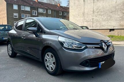 Renault Clio 176.300 km 4.250 &euro; marl 45772