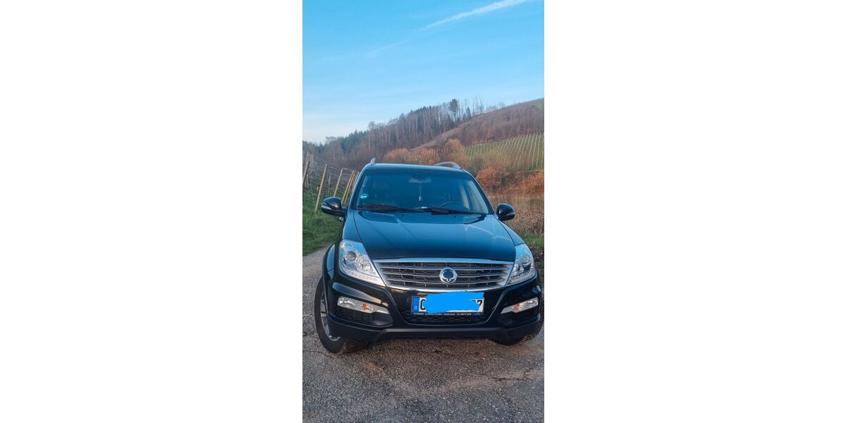 SsangYong REXTON 118.000 km 14.000 &euro; Achern 77855
