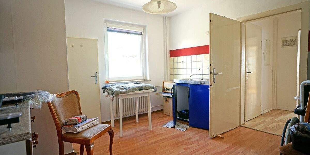 Doppelhaushälfte Kaufungen / Oberkaufungen Oberkaufungen - 7 Zimmer, 202 m&sup2;, 280.000&euro; | Angebot:25139920