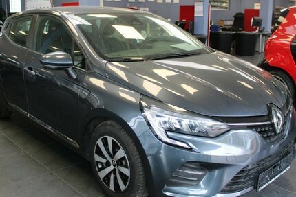 Renault Clio E-TECH Hybrid 140 Experience