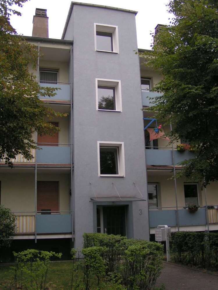 Wohnung zum Mieten in Mannheim 360 € 40.36 m²