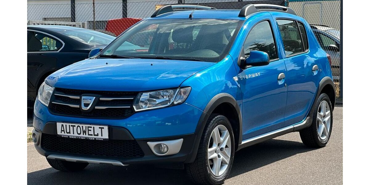 Dacia Sandero 95.002 km 5.480 &euro; saarbrücken 66127