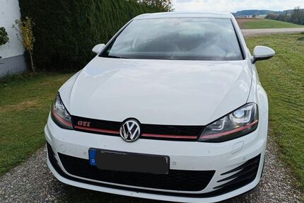 VW Golf 39.523 km 21.000 &euro; Hohenpolding 84432