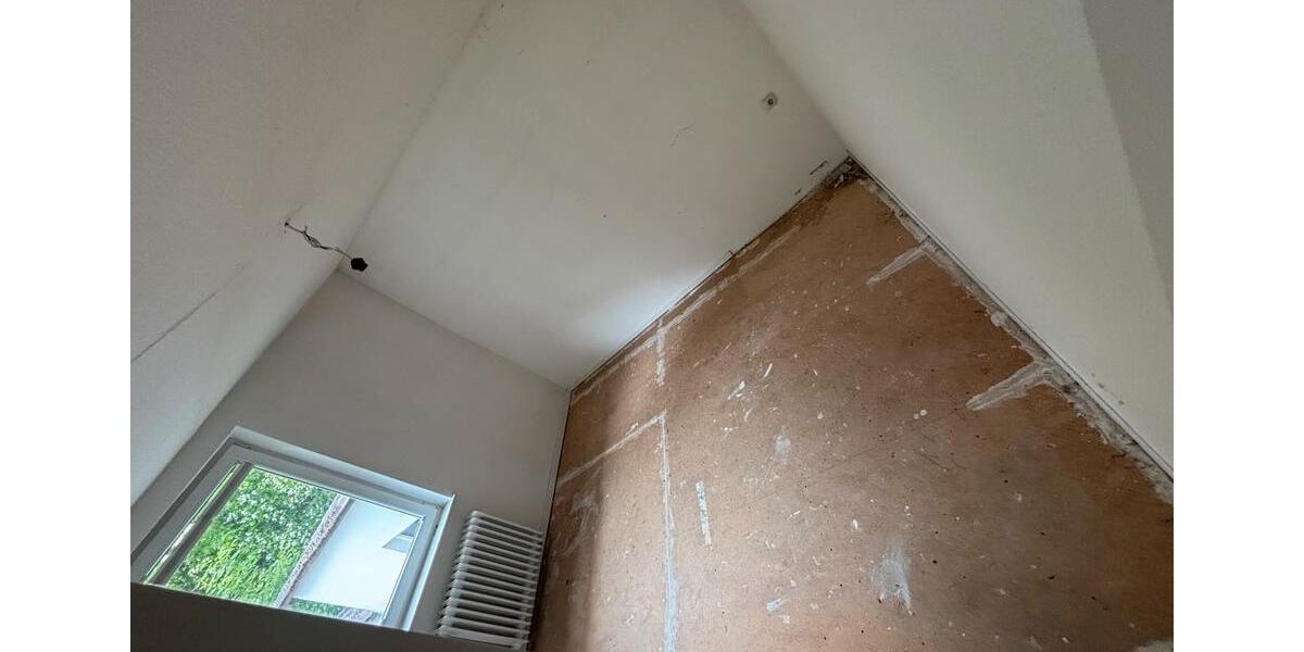 Einfamilienhaus Witzenhausen Blickershausen - 8 Zimmer, 180 m&sup2;, 150.000&euro; | Angebot:26824187