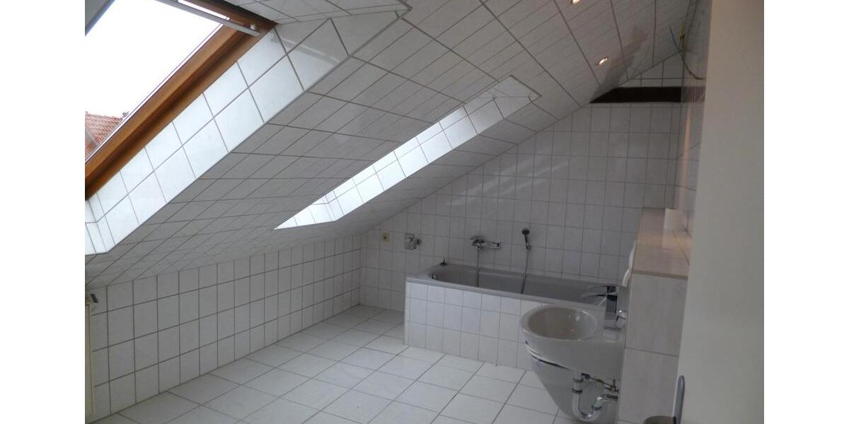 Etagenwohnung Bautzen - 2 Zimmer, 63 m&sup2;, 315&euro; | Angebot:25808073
