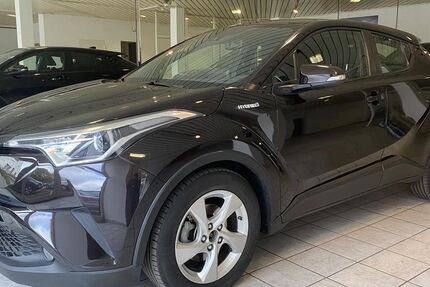 Toyota C-HR 59.276 km 17.899 € Berlin 12349