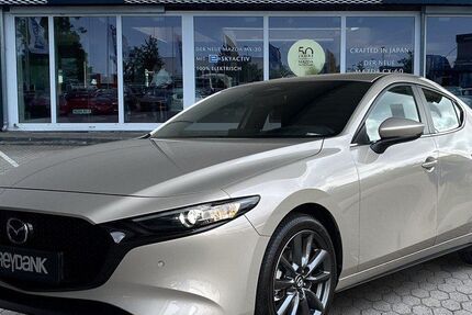 Mazda 3 8.685 km 23.490 € Leipzig 04178