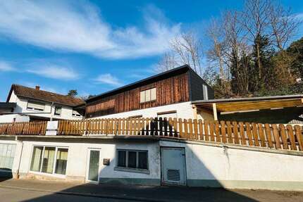 Haus zum Kaufen in Rodalben 179.000 € 255 m² 7 zimmer