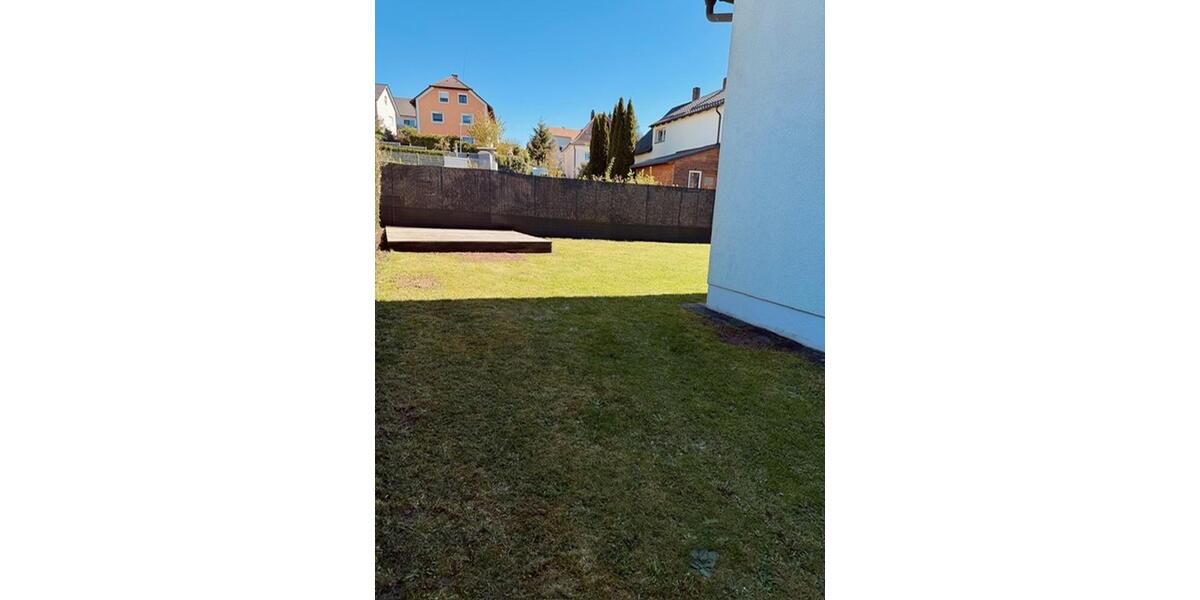 Doppelhaushälfte Kümmersbruck - 8 Zimmer, 176 m&sup2;, 1.450&euro; | Angebot:26640571