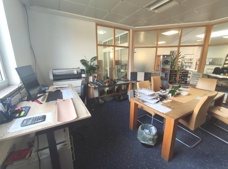 Laden-, Büro- oder Praxisräumein Pommersfelden OT zimmer
