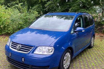VW Touran 280.000 km 2.000 &euro; Bönningstedt 25474