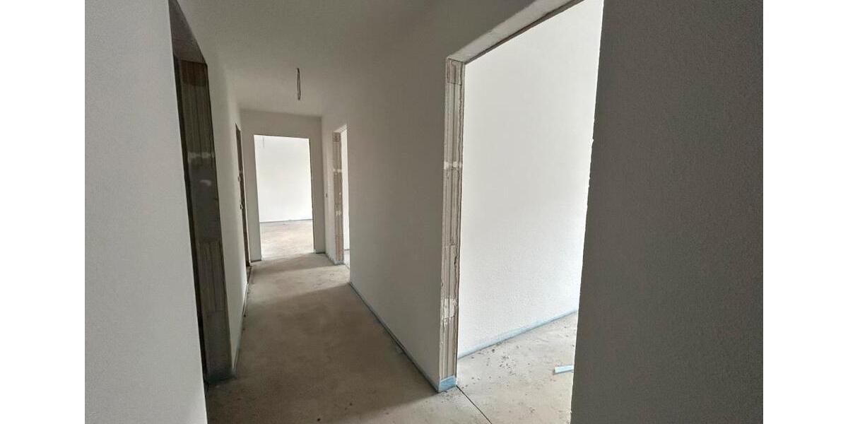 Lichtdurchfluteter ERSTBEZUG mit Aufzug und EBK 3 zimmer