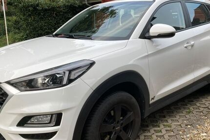 Hyundai TUCSON 75.000 km 13.500 &euro; Lüdersburg 21379