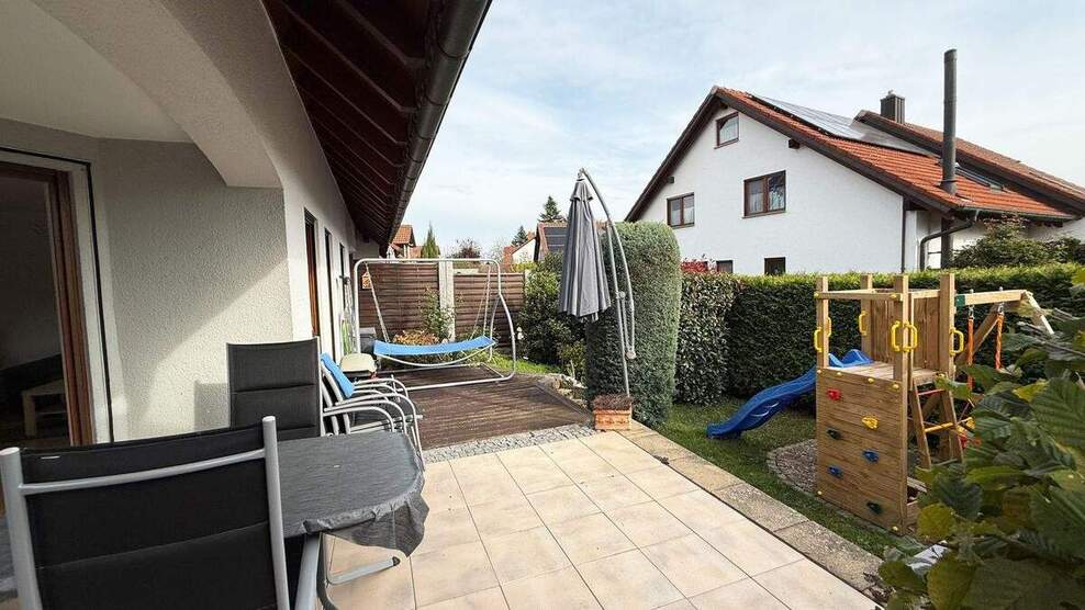 Traumhafte 4,5-Zimmer-Wohnung mit Südterrasse & Garten in Singen-Bohlingen 4 zimmer