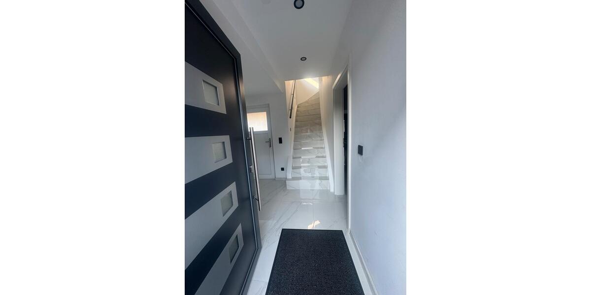 Doppelhaushälfte Krefeld Gellep-Stratum - 3 Zimmer, 80 m&sup2;, 1.500&euro; | Angebot:26268368