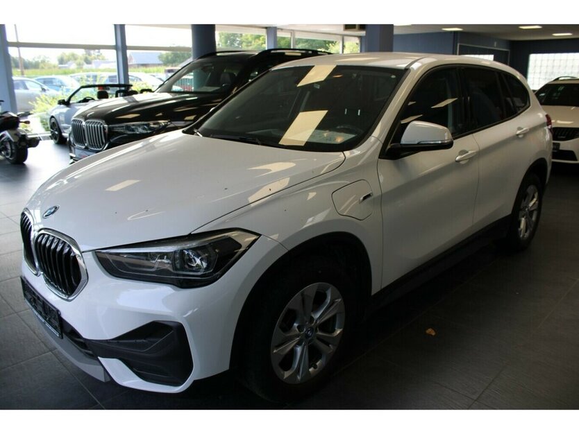 BMW X1 xDrive25e Advantage 51.995 km 23.980 € Euskirchen 53881
