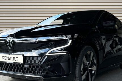 Renault Megane 5.000 km 40.745 &euro; Duisburg 47059