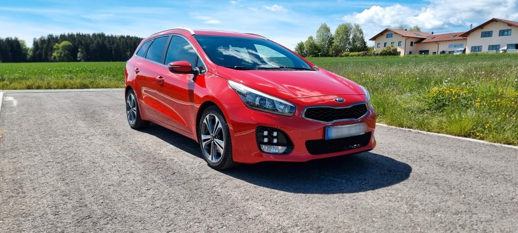 Kia ceed Sportswagon 139.000 km 8.999 &euro; Isen 84424
