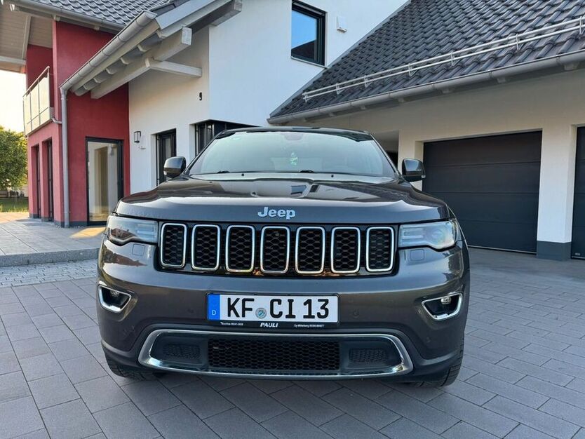 Grand Cherokee